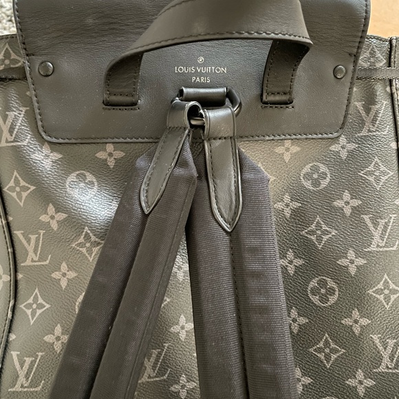 Louis Vuitton Monogram Eclipse Canvas Trio Backpack - Picture 8 of 17
